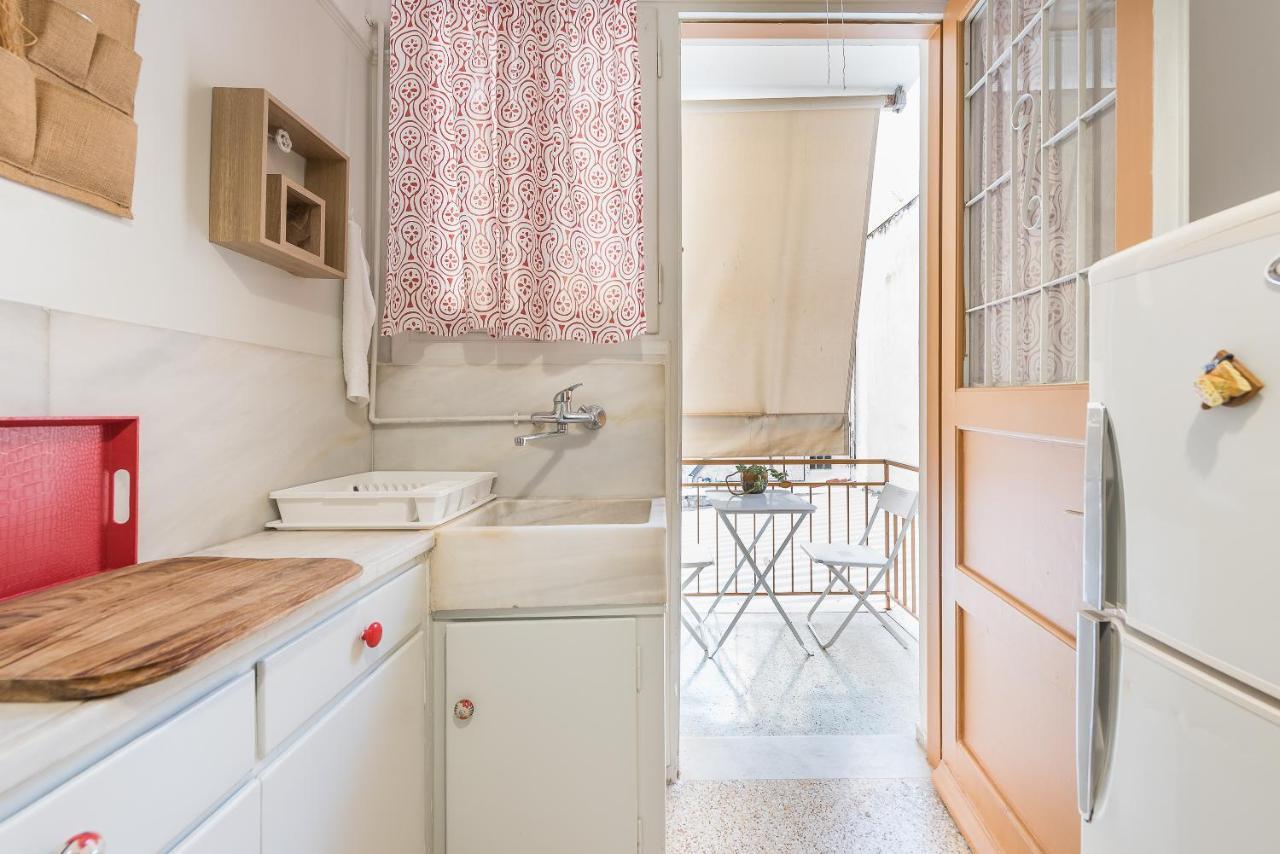 Private Rooms Athens - Shared Bathroom Экстерьер фото