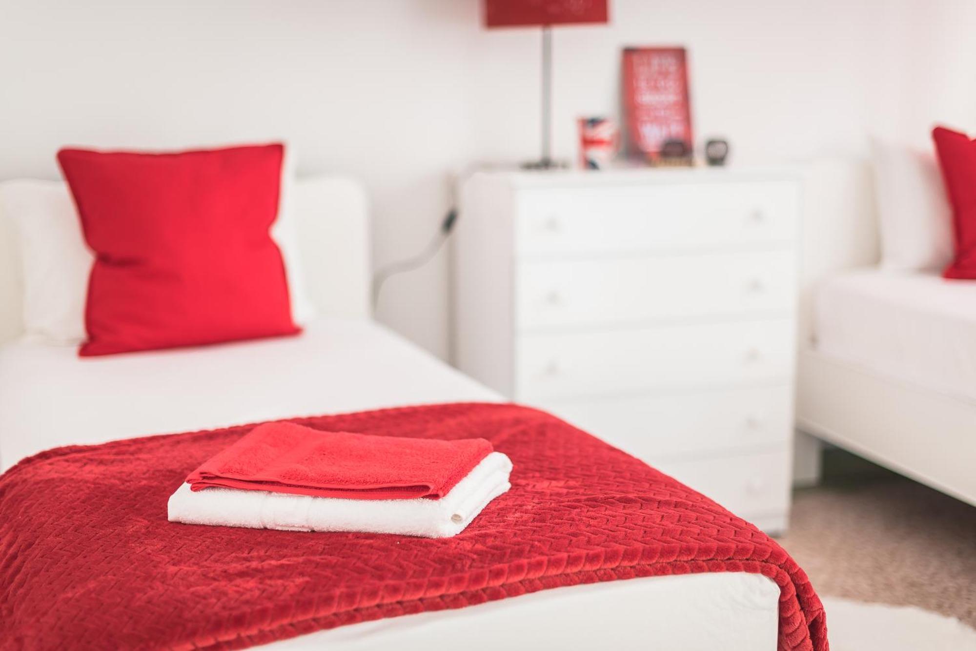 Private Rooms Athens - Shared Bathroom Номер фото