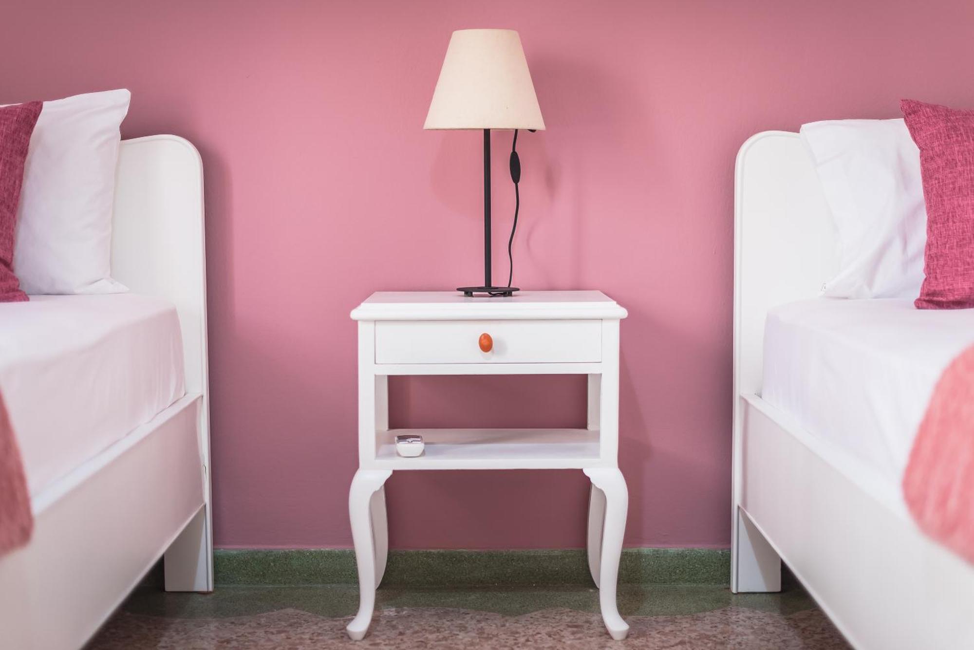 Private Rooms Athens - Shared Bathroom Номер фото