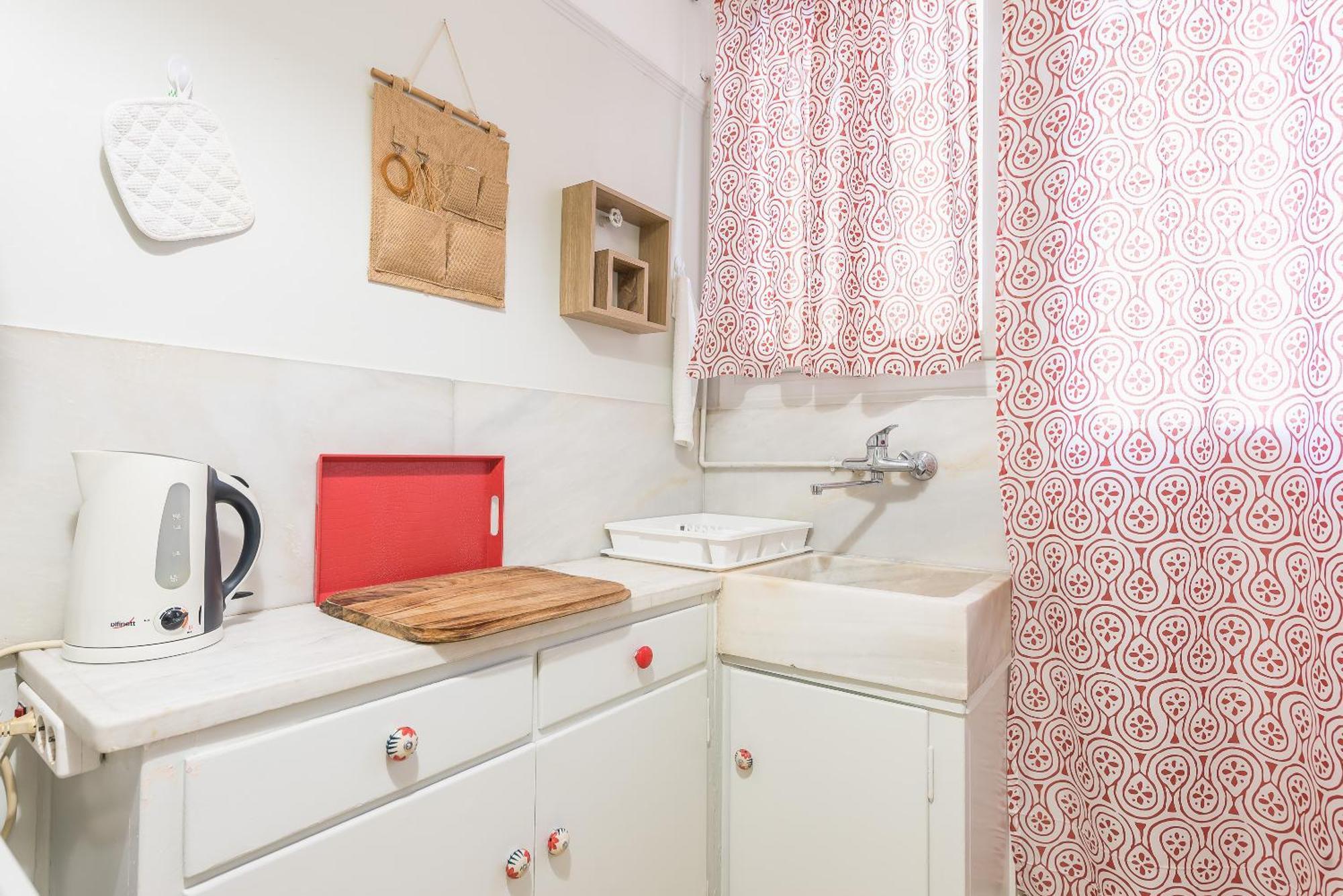 Private Rooms Athens - Shared Bathroom Номер фото